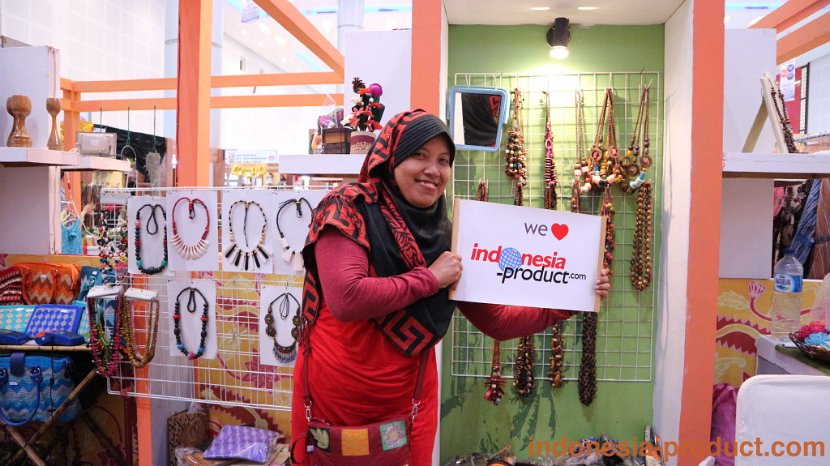 J-Gunar-Accessories-and-Souvenir