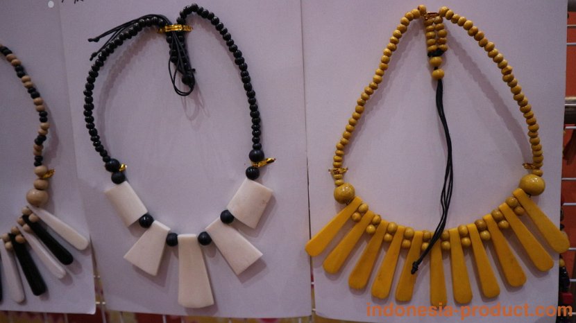 J-Gunar-Crafts-and-Souvenir