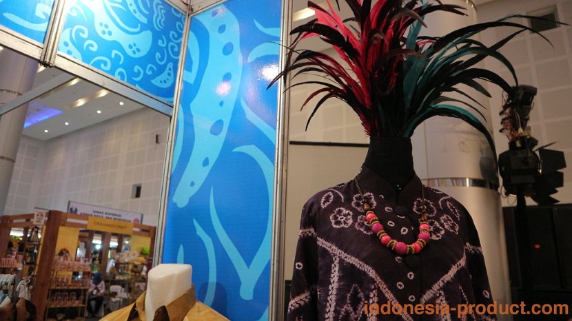 Karya-Ikat-Jumput-Mandiri-batik-fashion-blouse