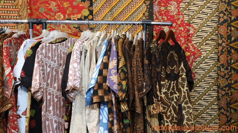 Moro-Dadi-Batik-Cloth-and-Accessories