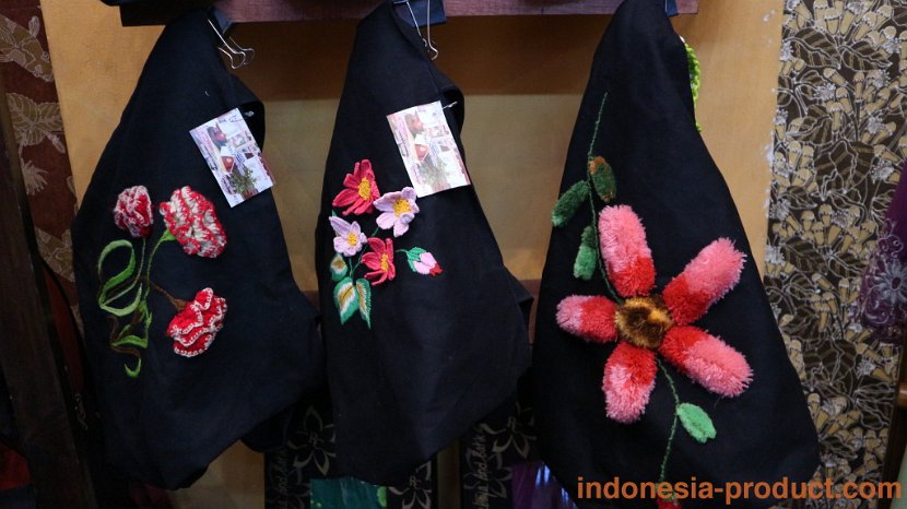 Raz'h-Creation-craft-and-souvenir