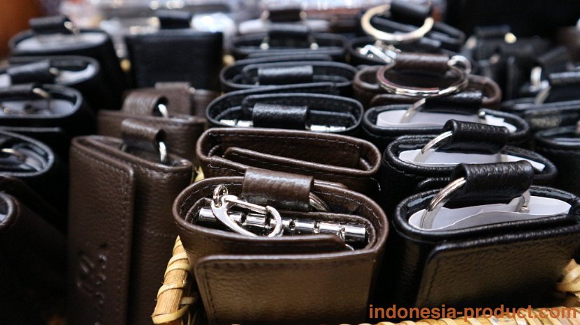 Sendy-Leather-Key-Chain