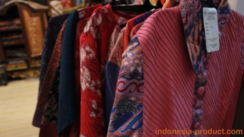 batik-larissa-garment-clothing-fashion-shirt-04