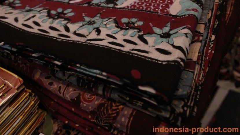 gringsing-batik-traditional-garment-fabric-02