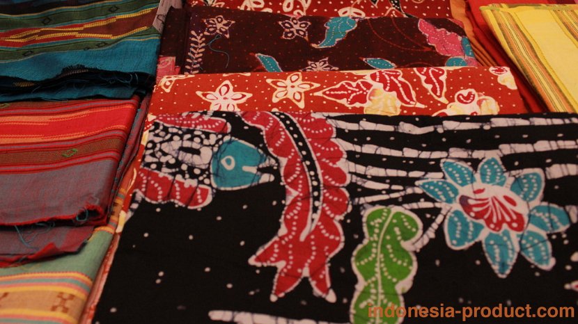 paradila-boutiqe-garment-batik-accessories-jewelry-02
