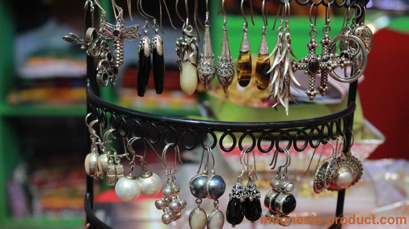 sari-merta-jewelry-accessories-gold-silver-06