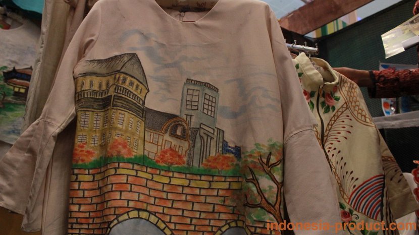 trisanti-painting-dress-garment-art-03
