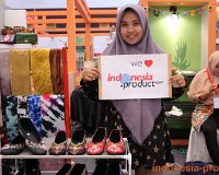 Binali-Handmade-Emroidery-Shoes.JPG