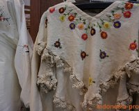 Cattelya-Hand-Embroidery-Cloth.JPG