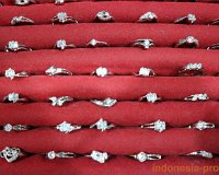 MS-Silver-and-Gems-Jewelry.JPG