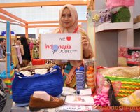 Myknitted-Indonesia-Craft-and-Souvenirs.JPG