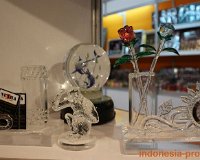 Netha-Art-and-Craft-glass-souvenir.JPG