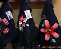 Raz'h-Creation-craft-and-souvenir.JPG