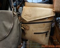Yanto-collection-leather-bag.JPG