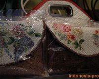 berkah-handicraft-bag-wallet-souvenir-art-02.JPG