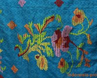 dinas-koperasi-wajo-batik-traditional-fabric-garment-03.JPG