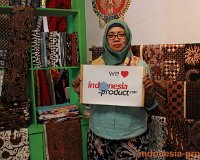 mutiara-batik-traditional-fabric-garment-01.JPG