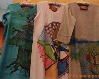 trisanti-painting-dress-garment-art-04.JPG