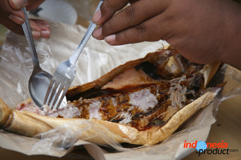 smoked-milkfish-ban_1f87f64.jpg