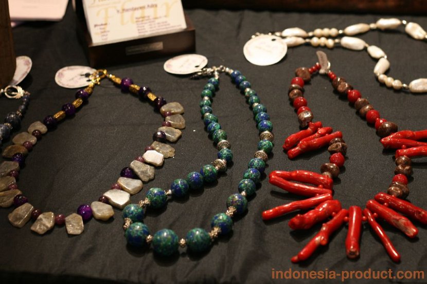 flair-handpainted-cloth-5
