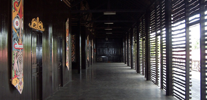 longhouse Dayak