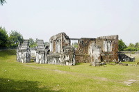truly-asia-the_ruin_1dfb3e4