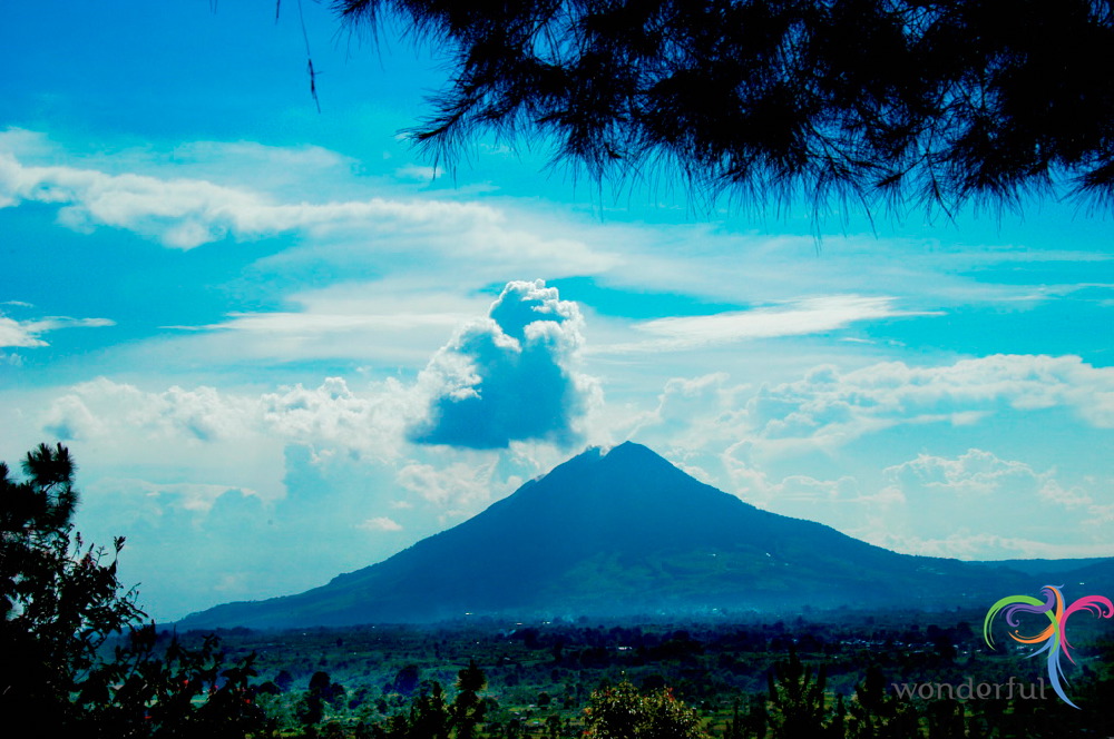 truly-asia-sinabung_1dfb459.jpg