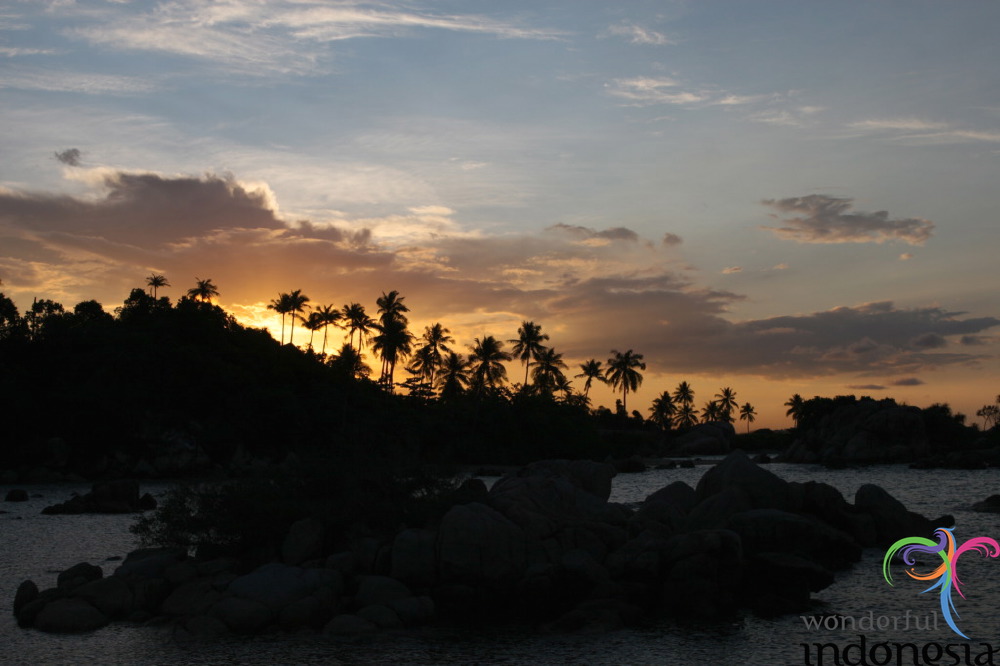 truly-asia-sunset_a_1dfb3d2.jpg