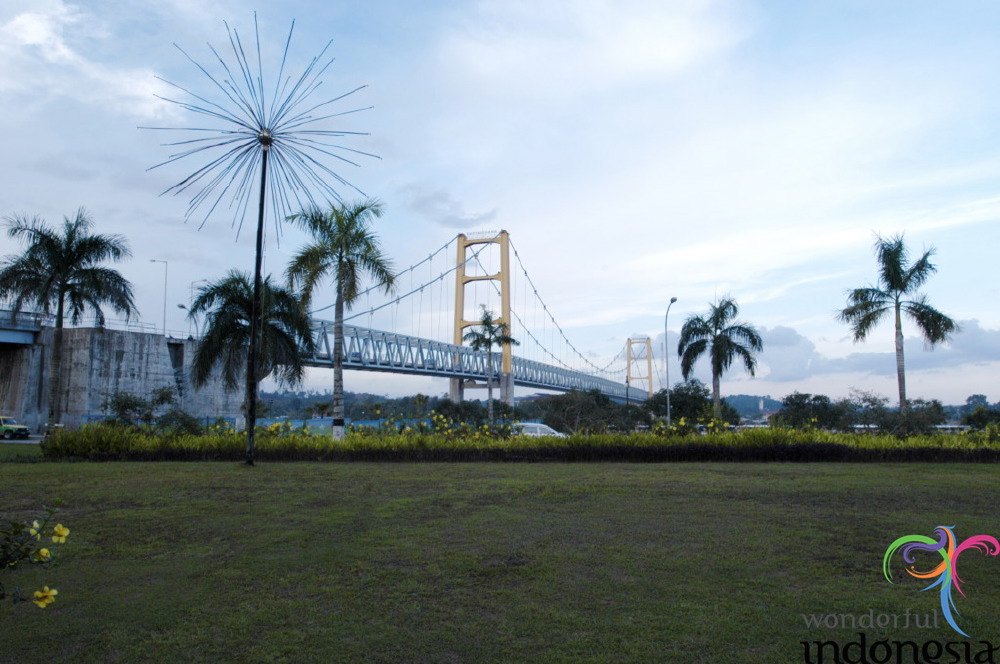 truly-asia-tenggaro_1dfb410.jpg
