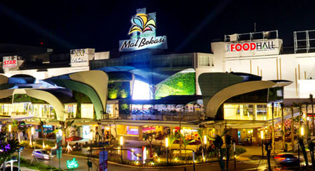  Summarecon  Mall  in Bekasi  City West Java Province