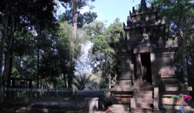 cangkuang-temple-garut-west-java-1.jpg