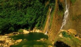 curug-cikaso-sukabumi-west-java-1.jpg