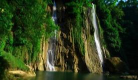 curug-cikaso-sukabumi-west-java-5.jpg