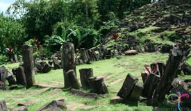 gunung-padang-megalithic-site-cianjur-west-java-4.jpg