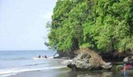 pantai-batu-karas-west-java-3.jpg