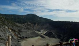 tangkuban-perahu-volcanic-crater-west-java-9.jpg