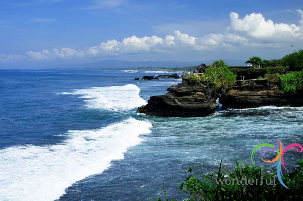 West Nusa Tenggara Tourism Photo Gallery pura batu  