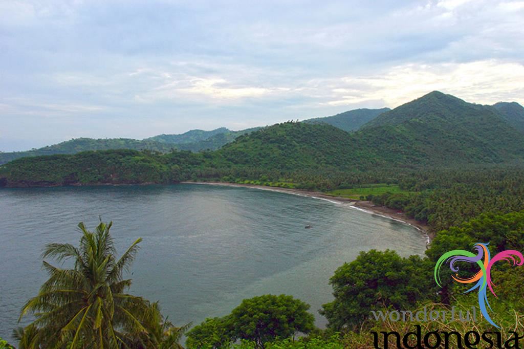  West Nusa Tenggara Tourism  Photo Gallery senggigi 