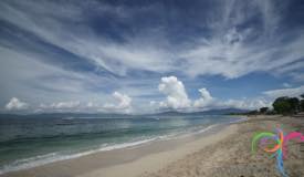 lakey-beach-dompu-sumbawa-5.jpg