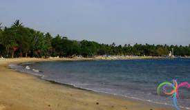 senggigi-beach-lombok-indonesia-2.jpg