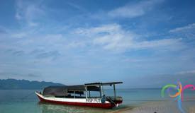 senggigi-beach-lombok-indonesia-5.jpg