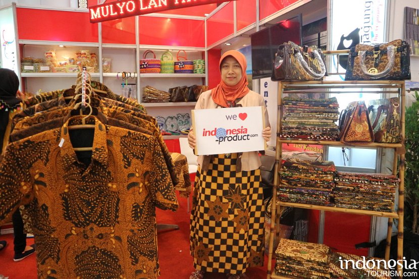 Gayatri-indonesian-batik-collection