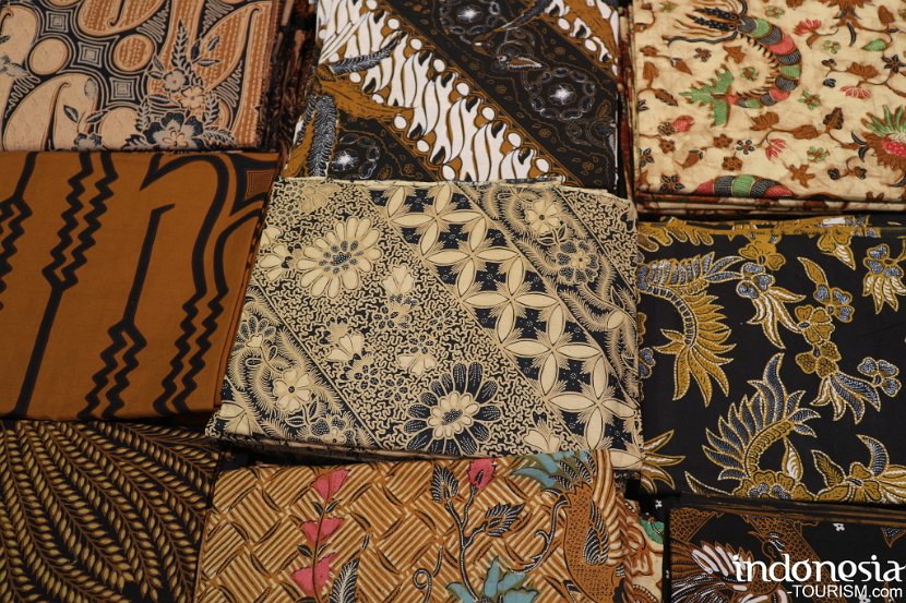 Harnifa-batik-fabric