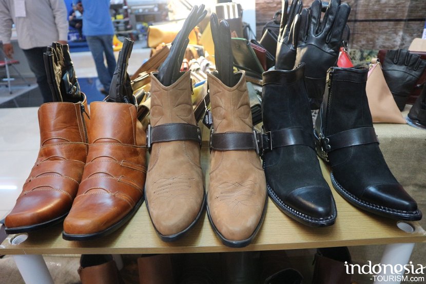 John-Anglo-unique-leather-boot