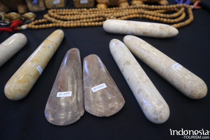 Kabupaten-Blitar-marble-craft