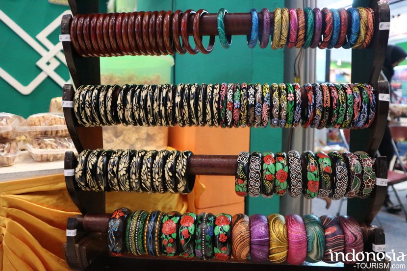 Mentari-Handicraft-ethnic-accessories