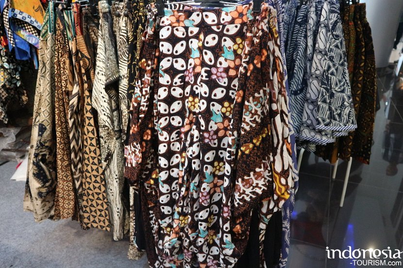 Mutiara-Batik-women-dress