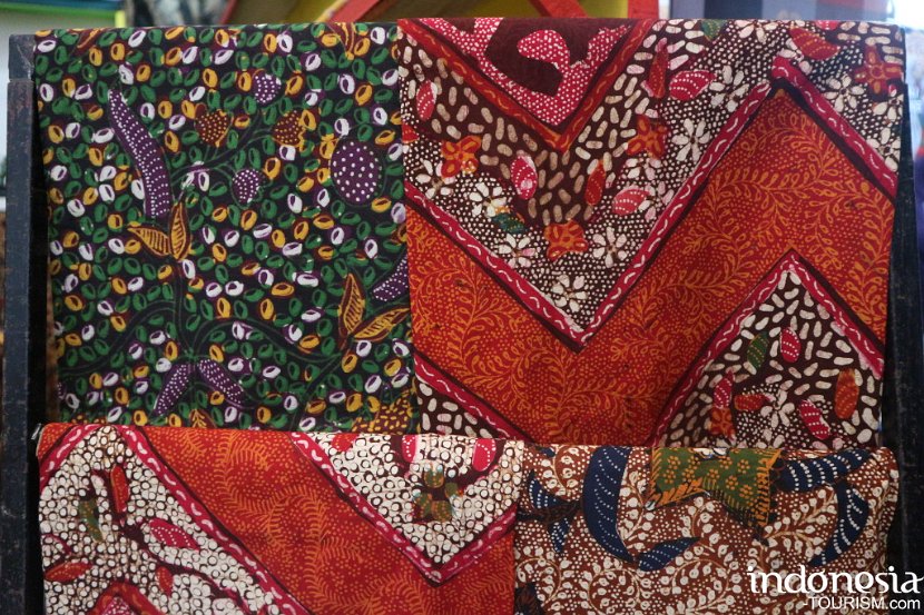Peri-kecil-maduranese-motifs