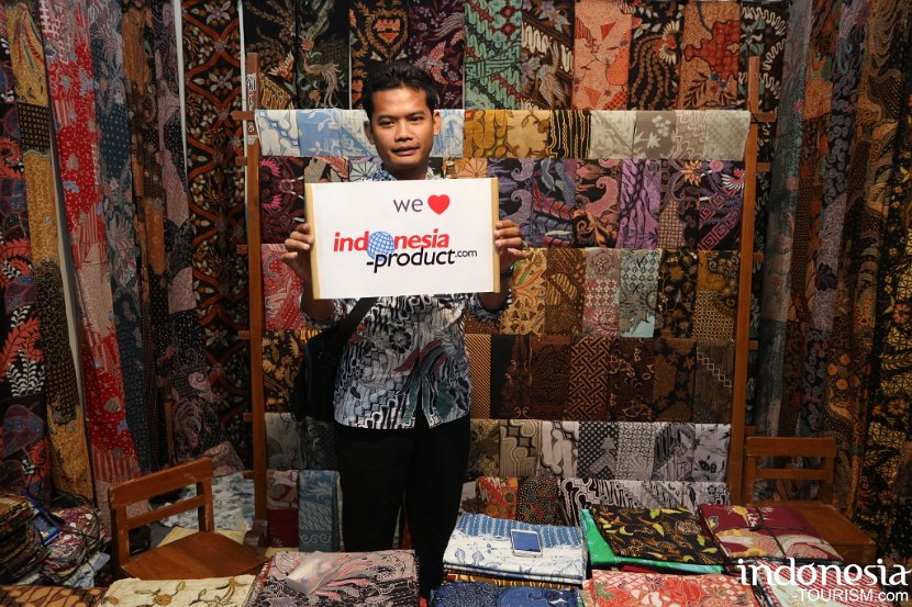 Putri-Nabila-Batik-Company