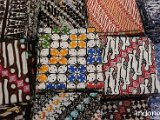 Batik-Esti-Collection-Solo-contemporary-handwriting-batik.JPG